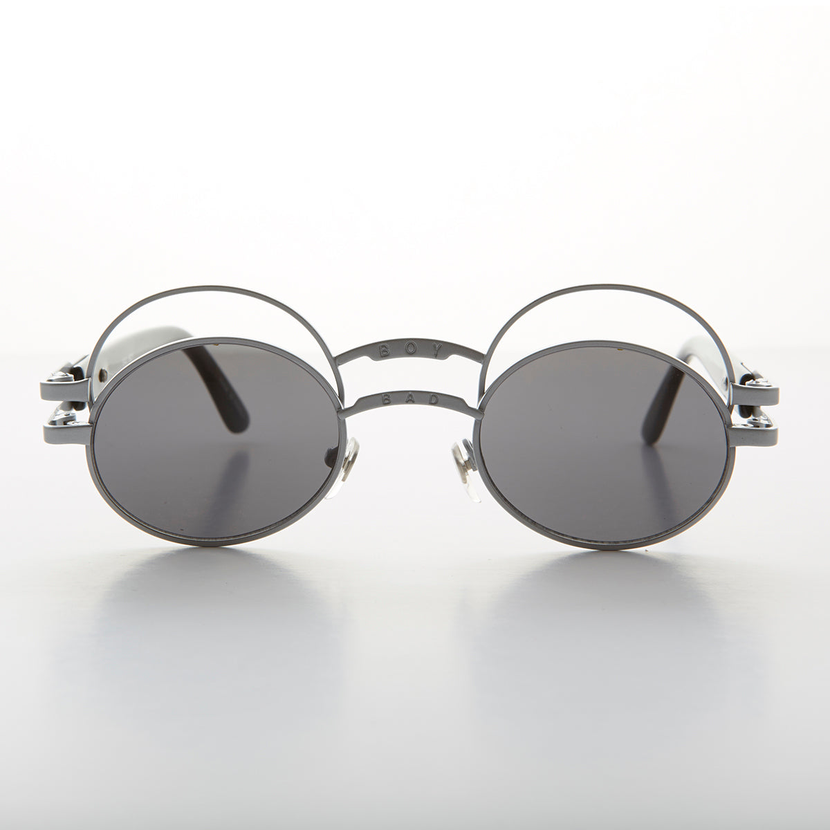 Futuristic Oval Sunglass with Double Eyelid
