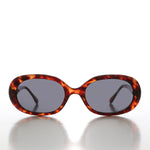 Load image into Gallery viewer, Classic Oval Vintage Sunglasses
