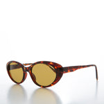 Load image into Gallery viewer, Classic Oval Cat Eye Vintage Sunglasses 
