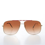 Load image into Gallery viewer, Gold Aviator with Gradient Lenses - Aliso
