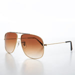 Load image into Gallery viewer, Gold Aviator with Gradient Lenses - Aliso
