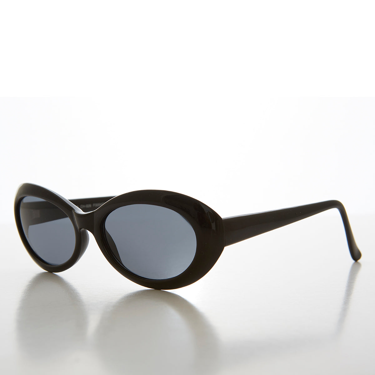 oval black sunglasses
