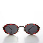 Load image into Gallery viewer, Oval 90s Vintage Sunglass 

