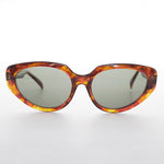 Load image into Gallery viewer, Women&#39;s Oversized Cat Eye Vintage Sunglasses
