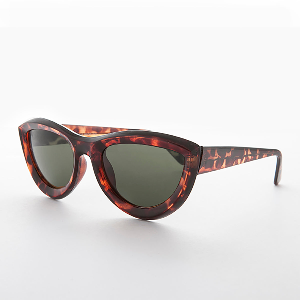 cat eye sunglasses