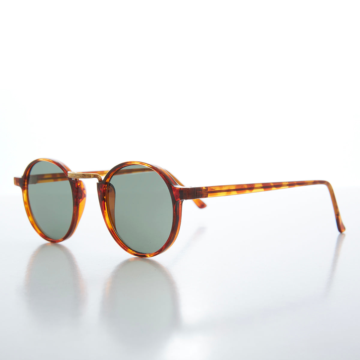 Classic Round Vintage Sunglasses 