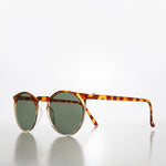 Load image into Gallery viewer, round sunglasses on white background
