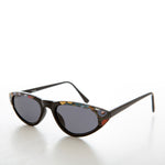 Load image into Gallery viewer, Slim Cat Eye with Brown Accent
