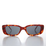 Load image into Gallery viewer, Mod 90s Vintage Sunglasses - Doyle
