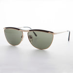 Load image into Gallery viewer, Elegant Sunglass with Rare Brow Bar Design
