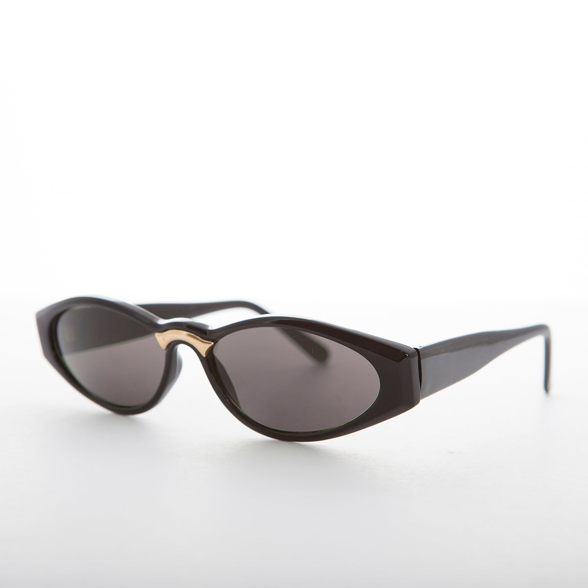 oval sunglasses
