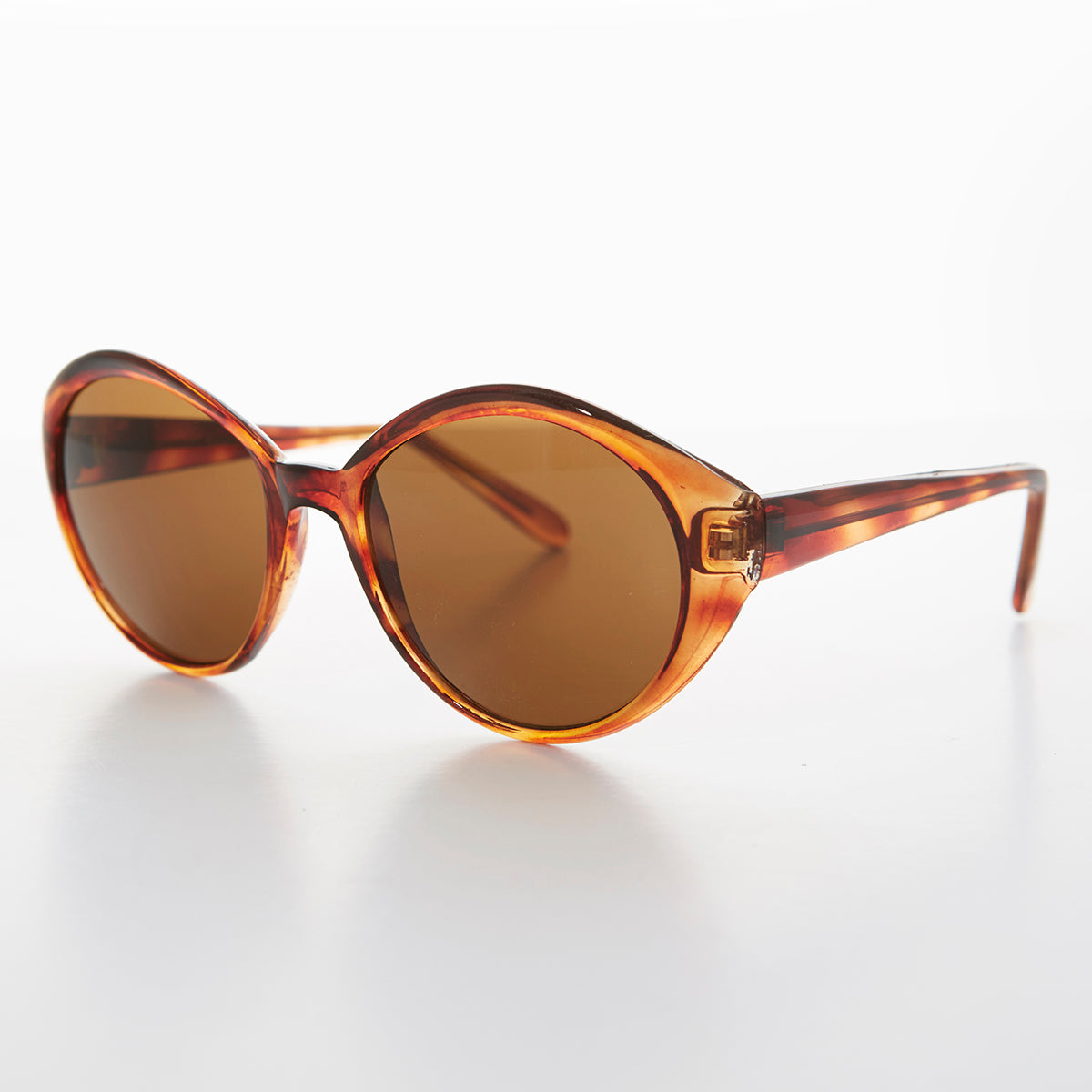 round sunglasses
