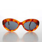 Load image into Gallery viewer, Mod Cat Eye Vintage Sunglasses
