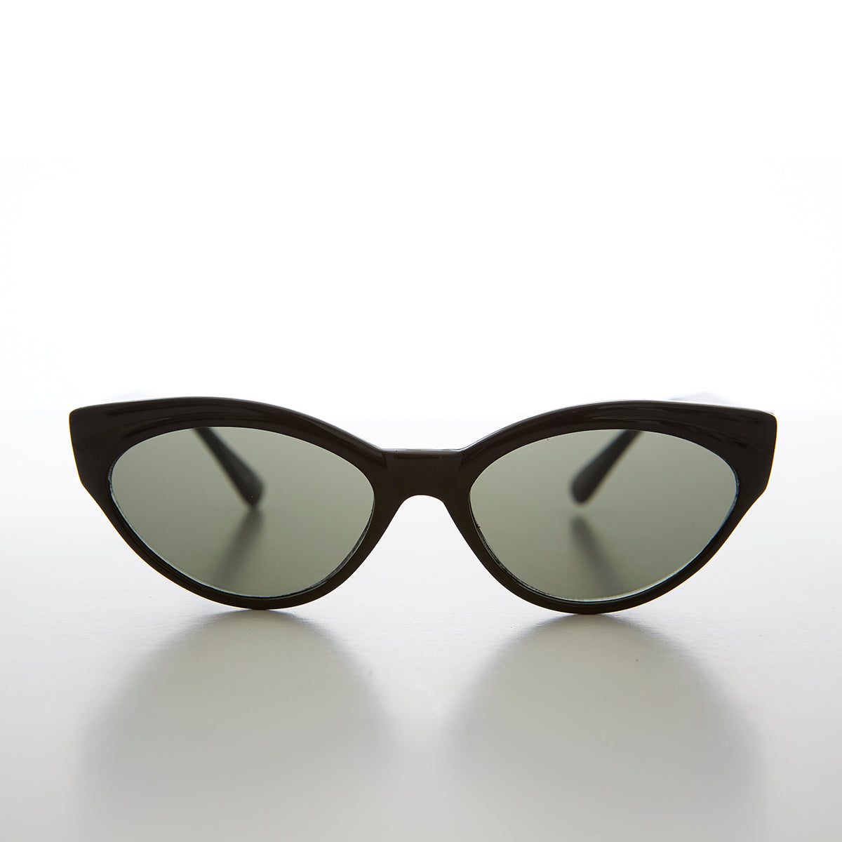 Perfect Oval Cat Eye Vintage Sunglasses