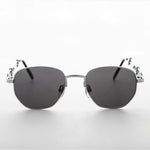 Load image into Gallery viewer, Square Vintage Sunglass with Industrial temples - Jagger
