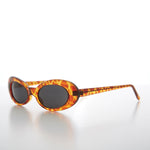 Load image into Gallery viewer, Narrow Oval Cat Eye 90s Vintage Sunglass 
