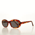 Load image into Gallery viewer, Mod 90s Oval Simple Sunglasses
