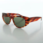 Load image into Gallery viewer, Rectangular Frame Cat Eye Vintage Sunglass  - Marion
