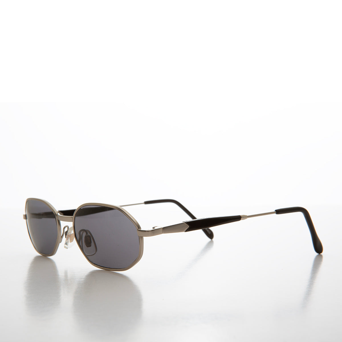 90s Geometric Oval Metal Sunglasses
