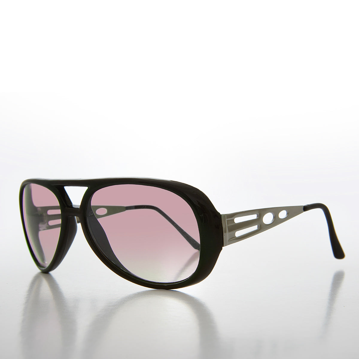 Iconic Pilot Vintage Sunglasses