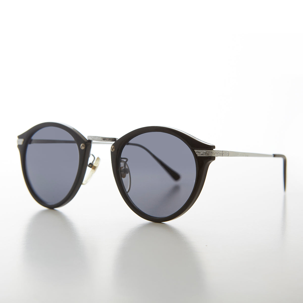 Round P3 Vintage Sunglasses