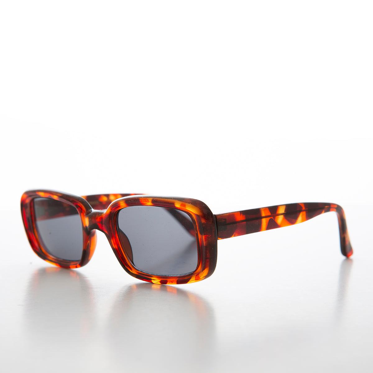 Classic Rectangle Retro Mod Sunglasses