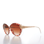 Load image into Gallery viewer, Women's Vintage Sunglasses with Gold Accent
