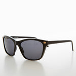 Load image into Gallery viewer, Black Simple Classic Vintage Sunglasses
