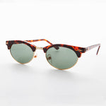 Load image into Gallery viewer, Oval Horn Rim Vintage Sunglass with Glass Lens
