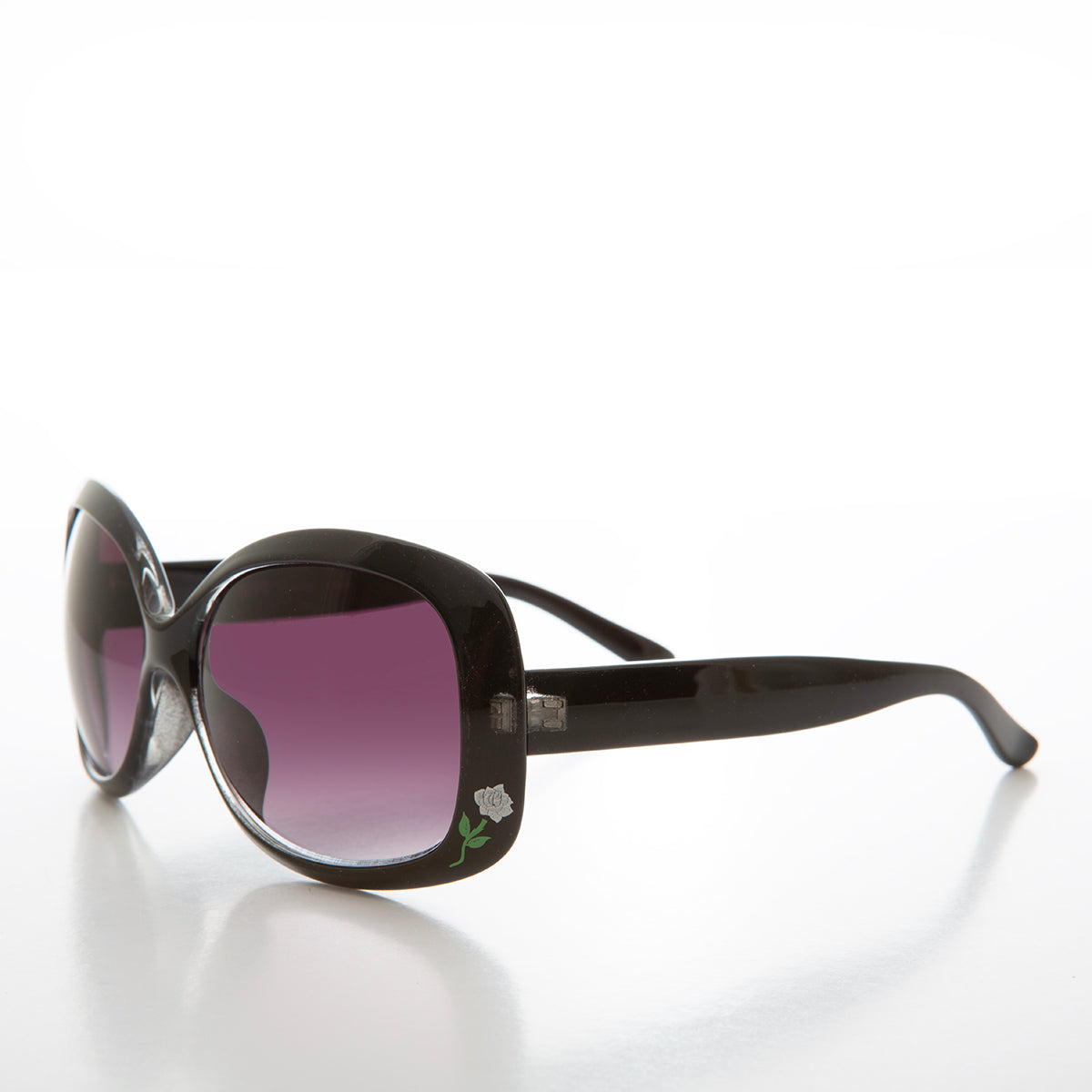 Boho Chic Sunglass with Flower Accent