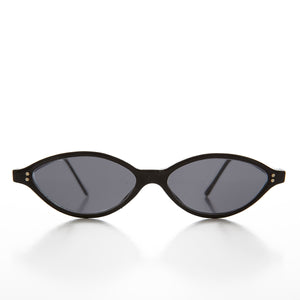 Oval Narrow Cat Eye Vintage Sunglass - Viveca – Sunglass Museum display picture 3