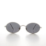 Load image into Gallery viewer, Classic Oval Vintage 90s Sunglass Optical Quality Frame 
