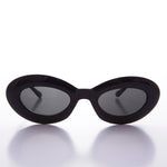 Load image into Gallery viewer, Chunky Retro 60s Cat Eye Vintage Sunglass 
