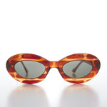 Load image into Gallery viewer, Chunky Retro 60s Cat Eye Vintage Sunglass
