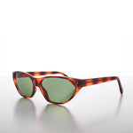 Load image into Gallery viewer, Narrow Edgy 90s Rocker Cat Eye Vintage Sunglasses 

