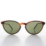 Load image into Gallery viewer, cat eye vintage sunglass with keyhole bridge
