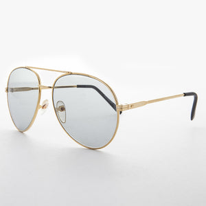 rounded aviator vintage sunglass with Corning USA glass transition lens