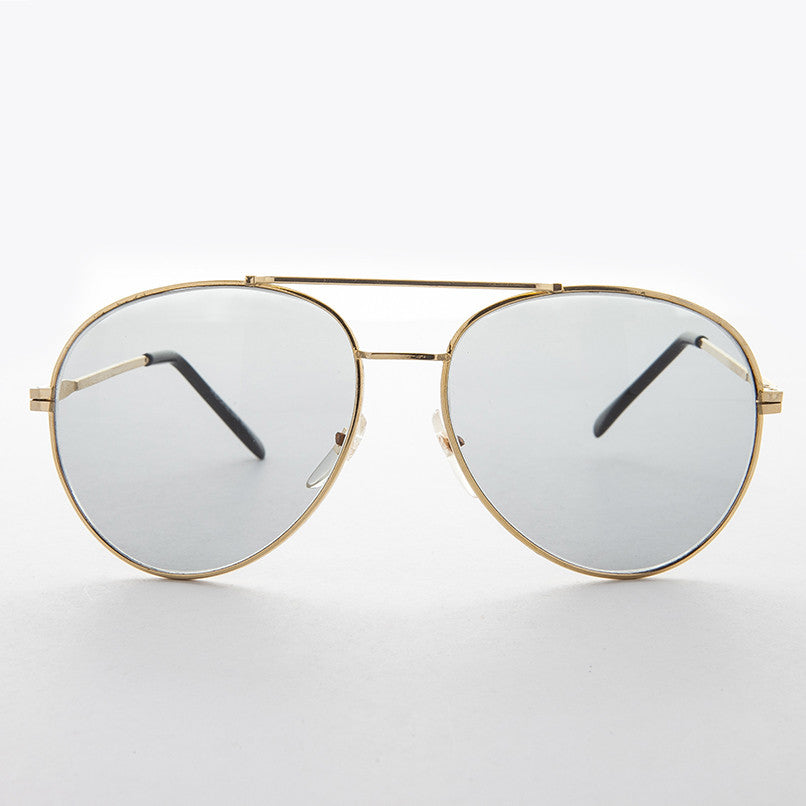 rounded aviator vintage sunglass with Corning USA glass transition lens