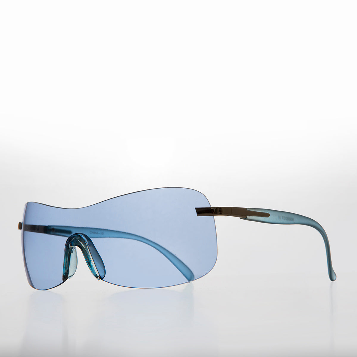 blue mono lens y2k vintage sunglasses