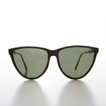 Load image into Gallery viewer, Large Unique Cat Eye Vintage Sunglass
