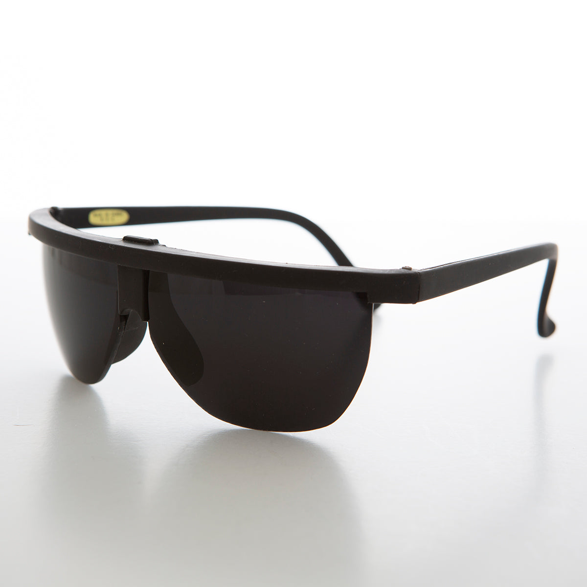 Futuristic Sporty Wraparound Vintage Sunglasses
