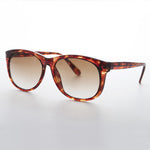 Load image into Gallery viewer, 80s round horn rim vintage sunglass
