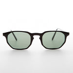 Load image into Gallery viewer, black vintage sunglasses
