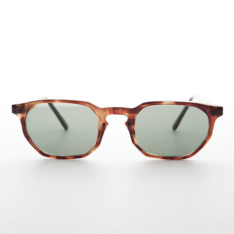 tortoiseshell polygon vintage sunglass with keyhole bridge