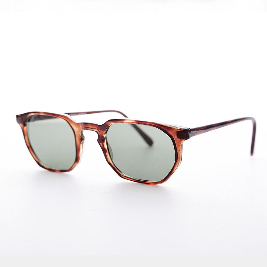tortoiseshell polygon vintage sunglass with keyhole bridge