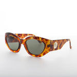 Load image into Gallery viewer, Women&#39;s Fashion Cat Eye Sunglass with Gold Emblem - Diva
