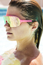 Load image into Gallery viewer, 80&#39;s neon sporty shield warp vintage sunglass with mirror 
