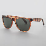 Load image into Gallery viewer, classic square tortoiseshell vintage sunglass
