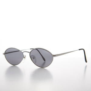 Unique Oval Metal Optical Quality 90s Vintage Sunglass
