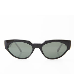 bold angular cat eye sunglass